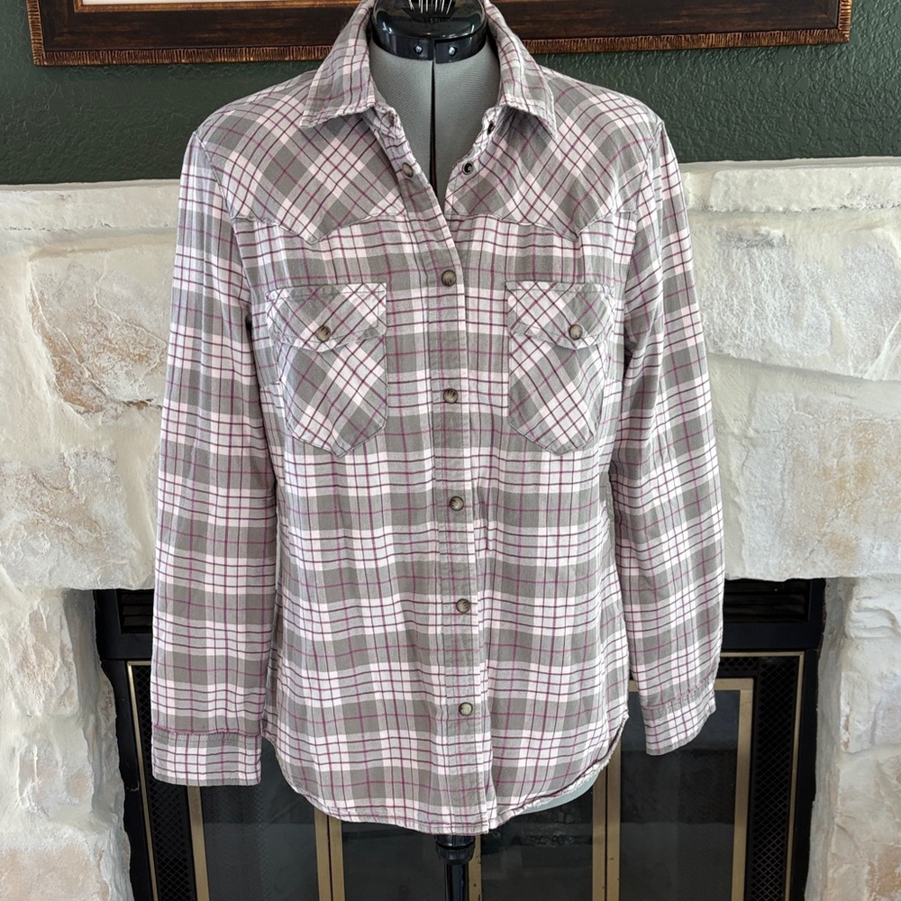 JACHS Girlfriend Plaid Button-Up Shirt - Gray and Pink